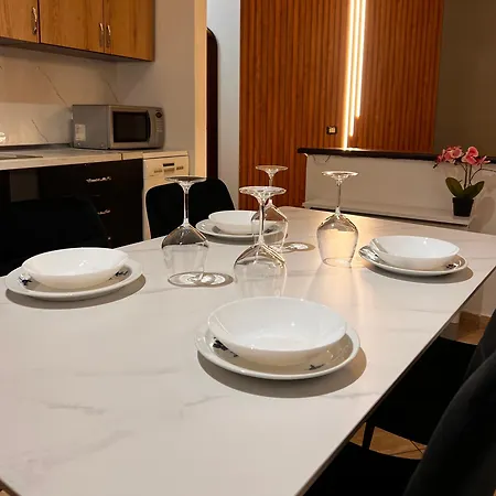Legacy Loft 1 *