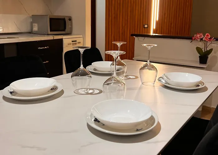 Legacy Loft 1 *